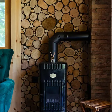 Riverside Pisak Tatil Evi