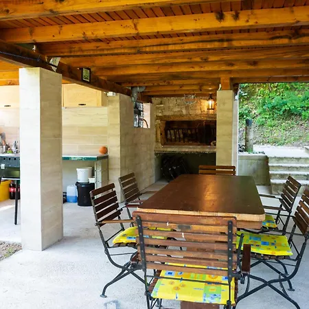 Riverside Pisak Vikendica